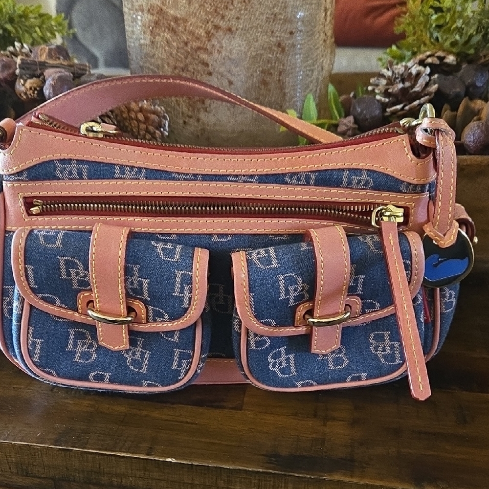 Vintage Dooney And Bourke